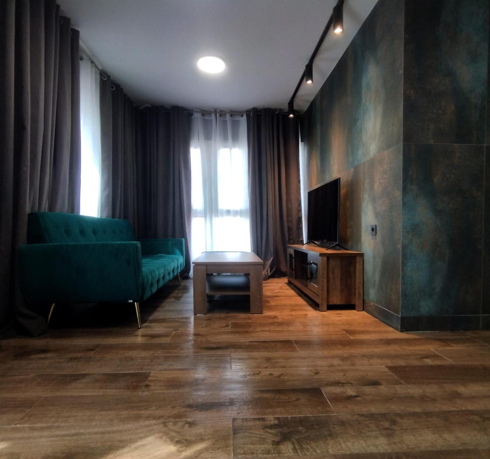 Emerald Apartment Alicante Luaran gambar